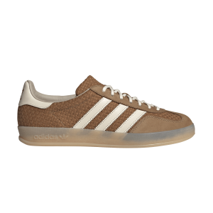 Gazelle Indoor